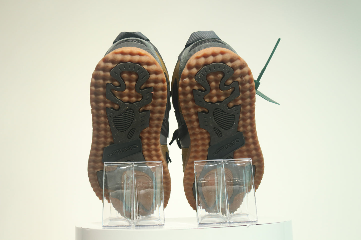 Off-White Sponge Mid Top Sneakers