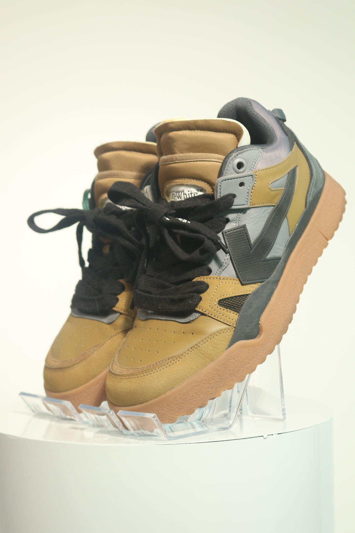 Off-White Sponge Mid Top Sneakers