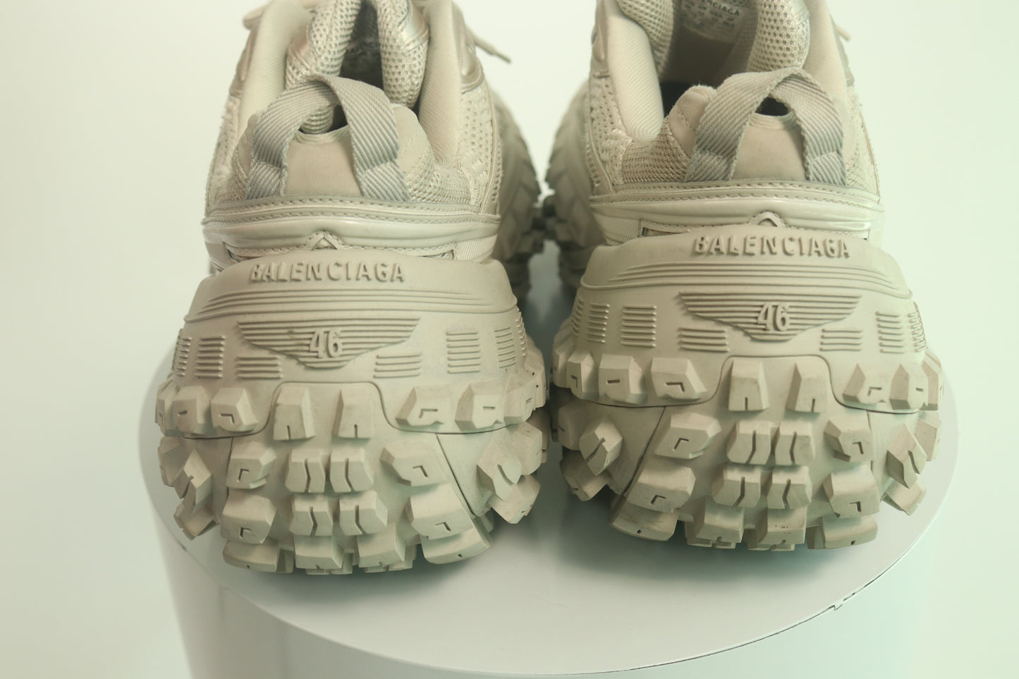 Balenciaga Bouncer Sneaker