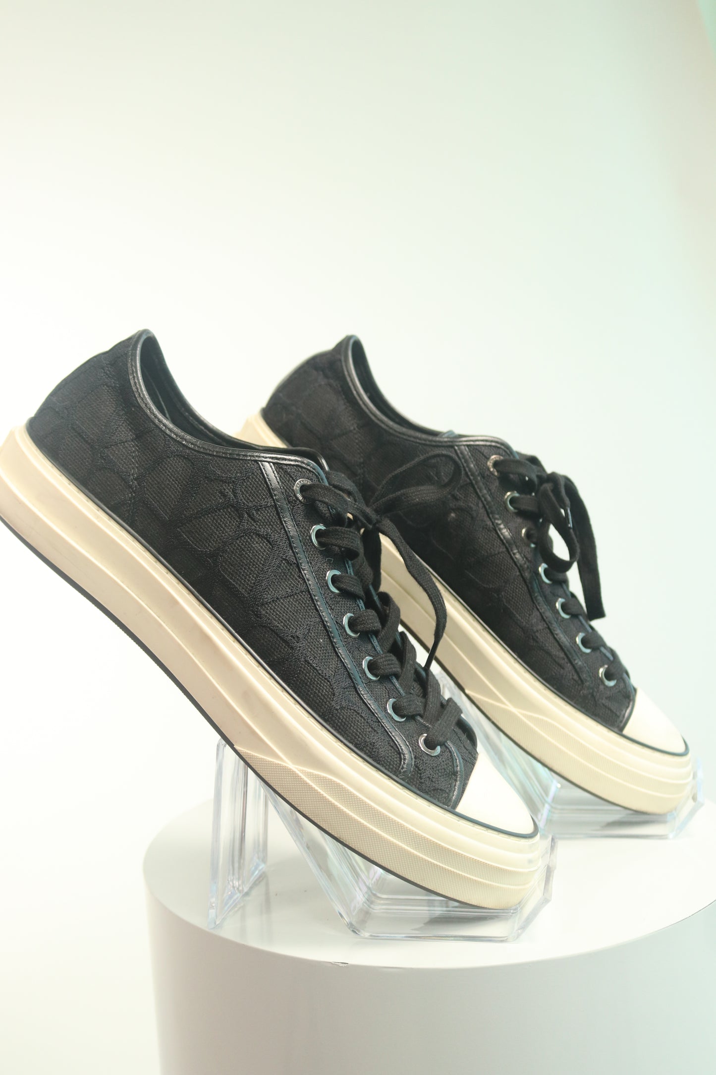 Valentino Totaloop Sneakers