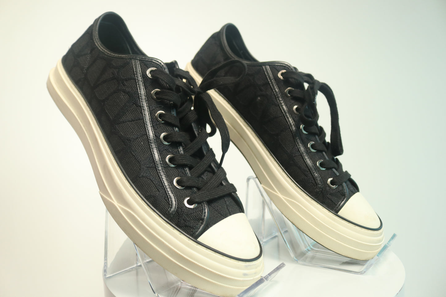 Valentino Totaloop Sneakers
