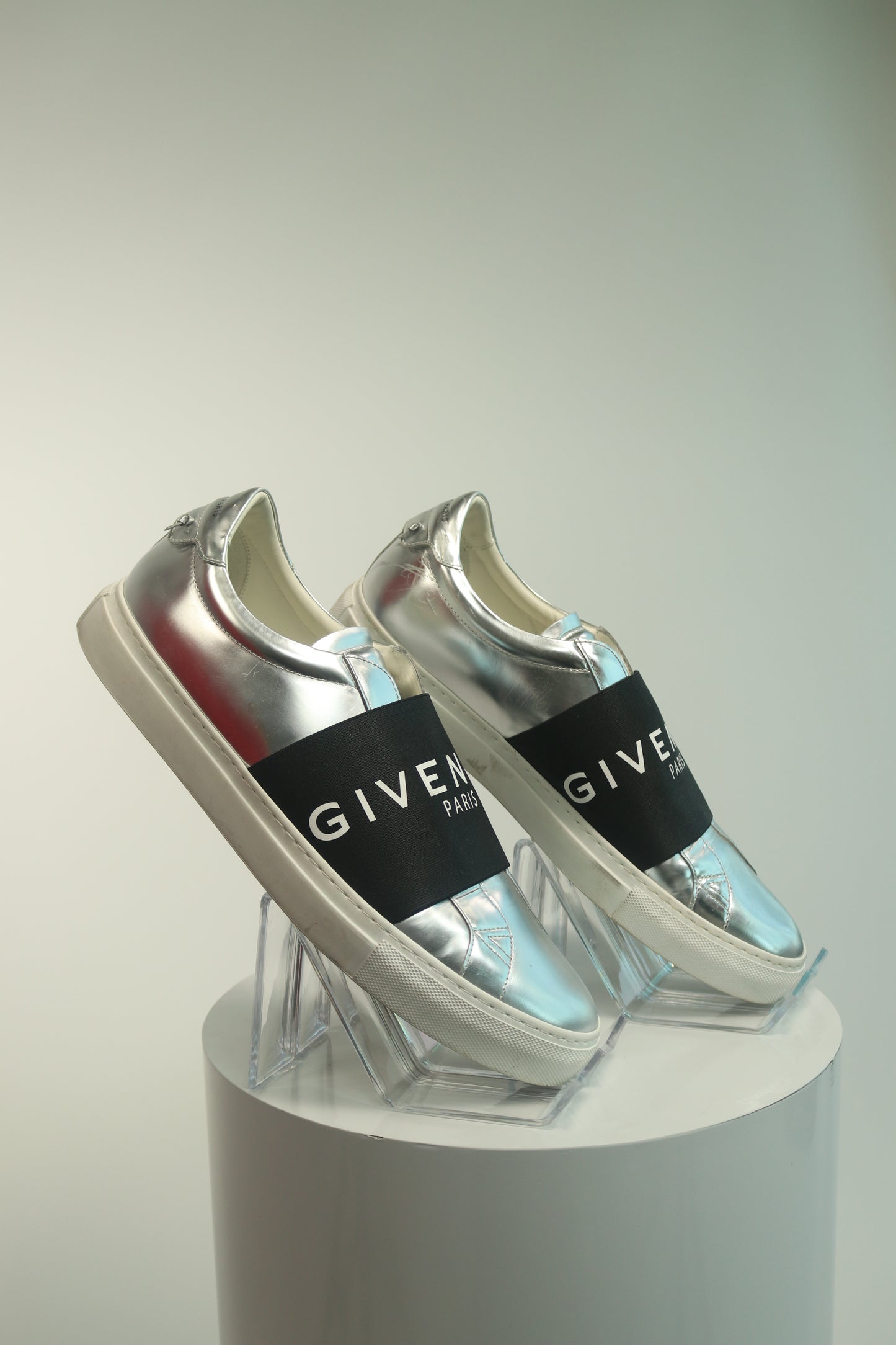 Givenchy Urban Street Band Logo Sneakers
