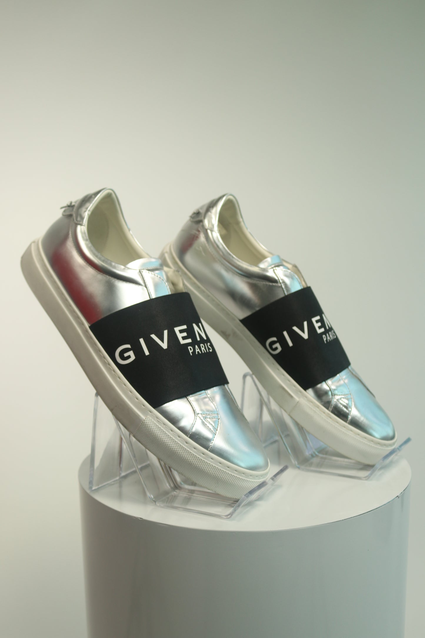 Givenchy Urban Street Band Logo Sneakers