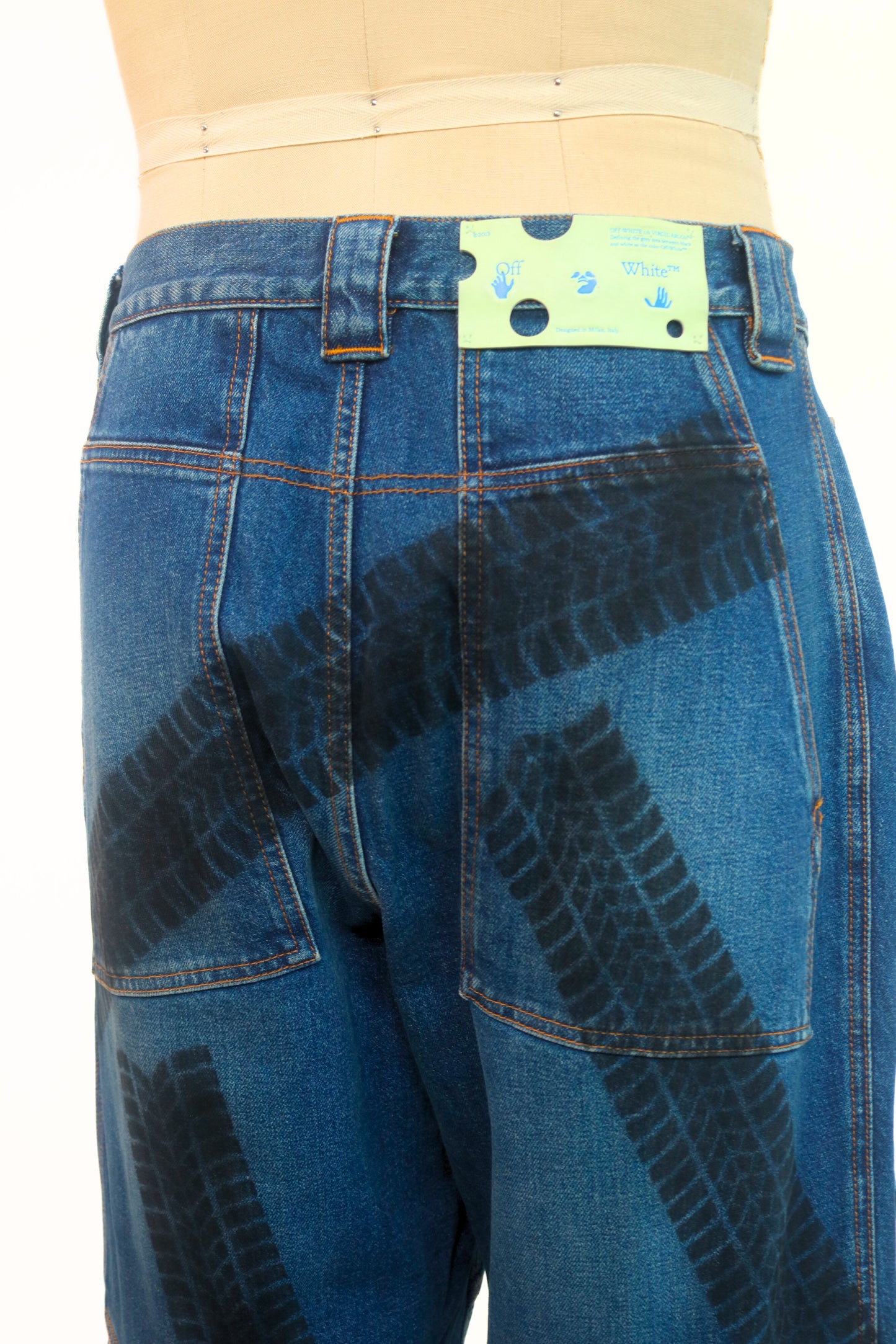 Off-White Cargo Jeans