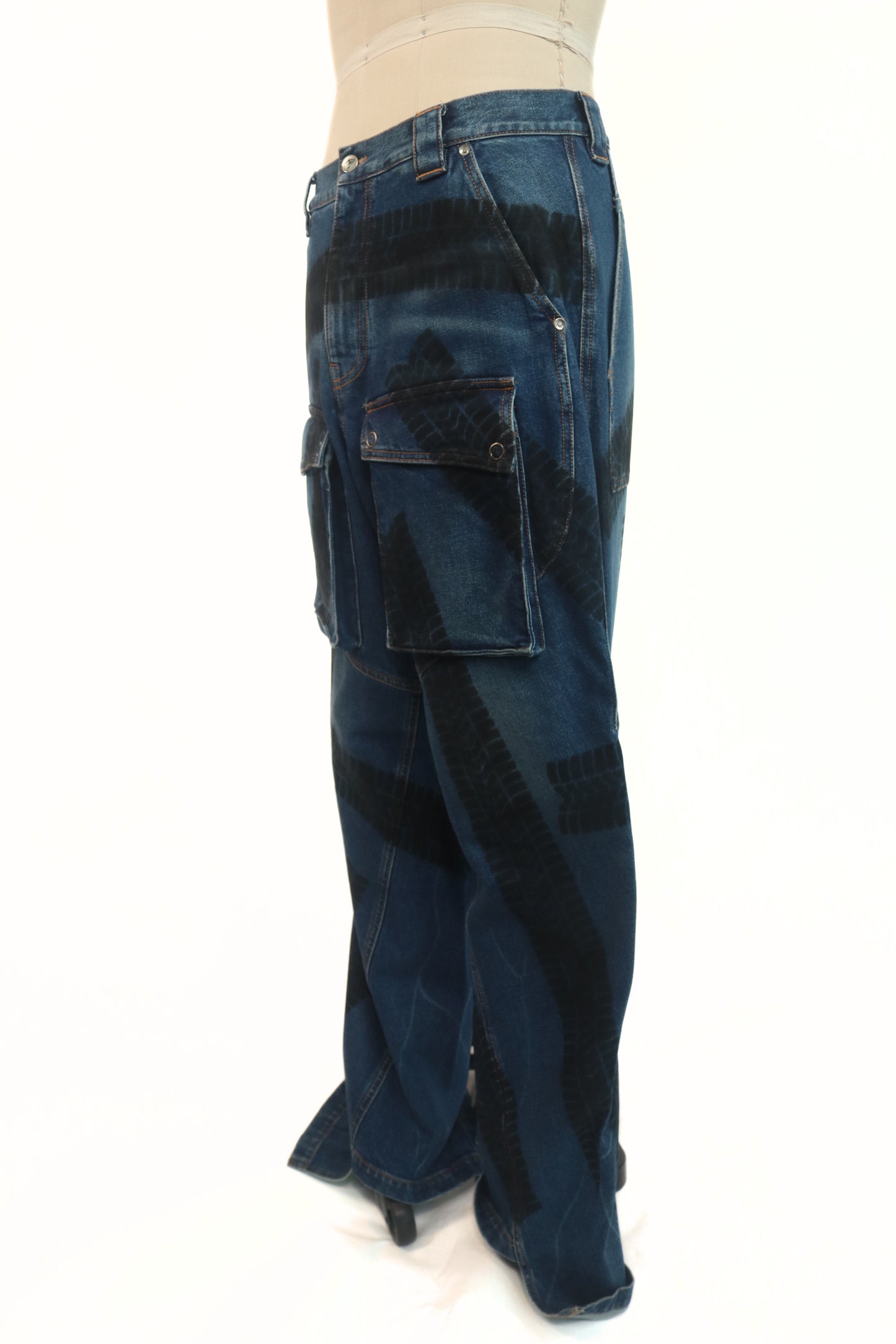 Off-White Cargo Jeans