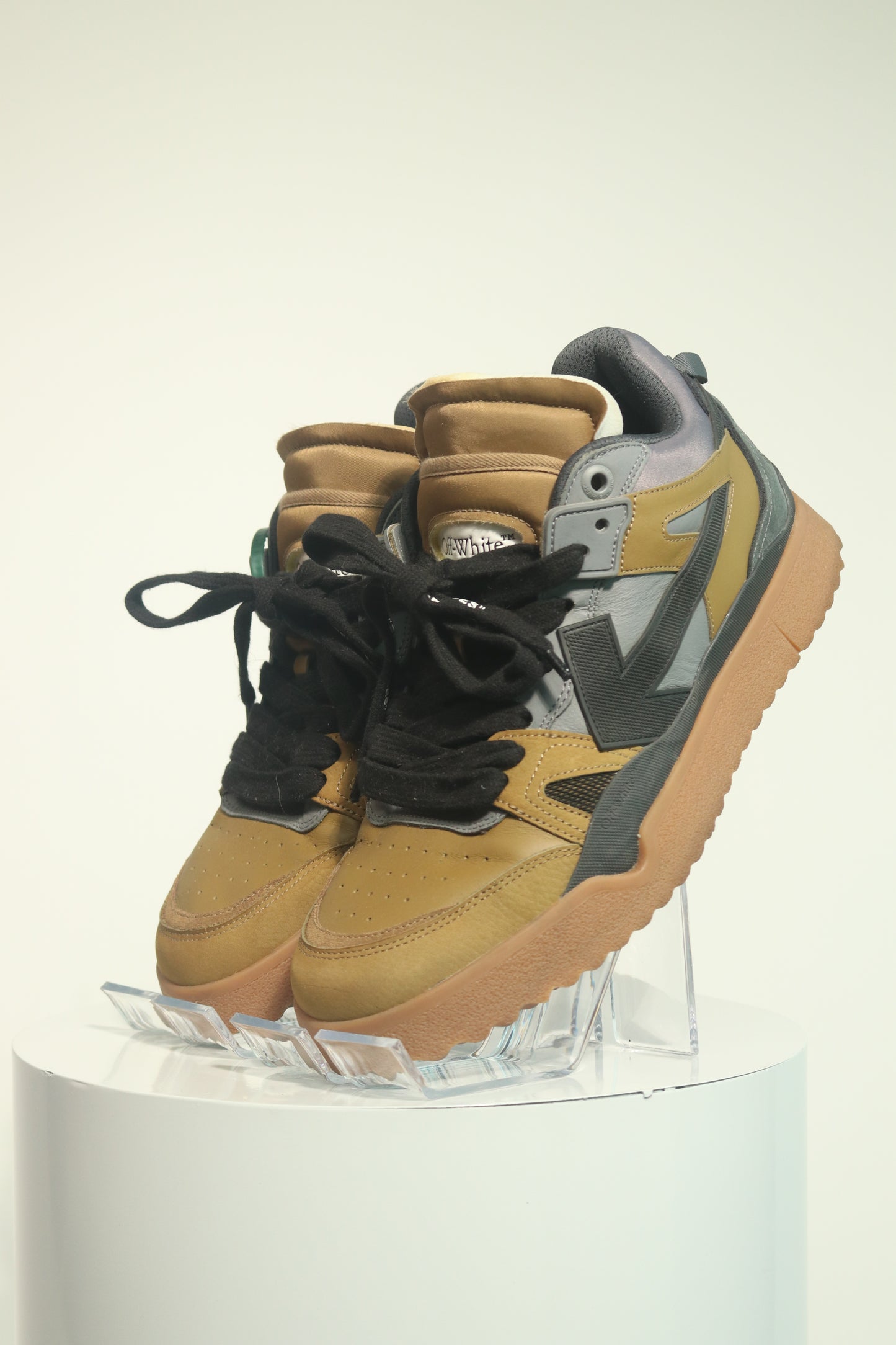 Off-White Sponge Mid Top Sneakers