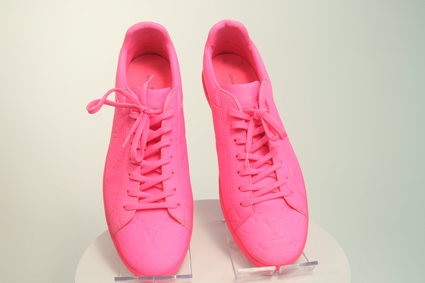 Louis Vuitton	Luxembourg Leather Sneakers