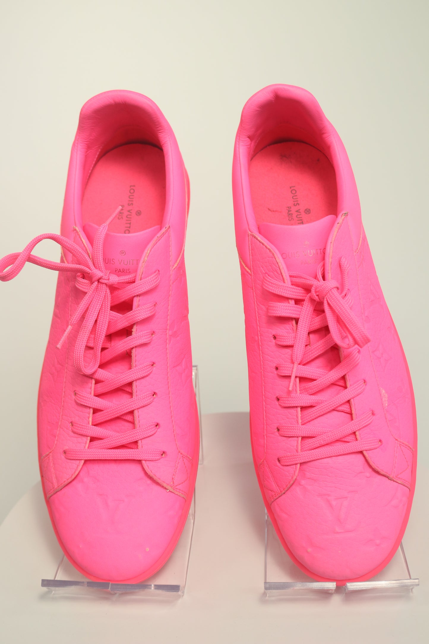 Louis Vuitton	Luxembourg Leather Sneakers