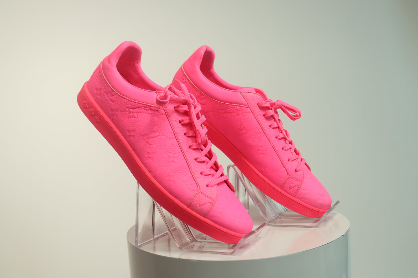 Louis Vuitton	Luxembourg Leather Sneakers