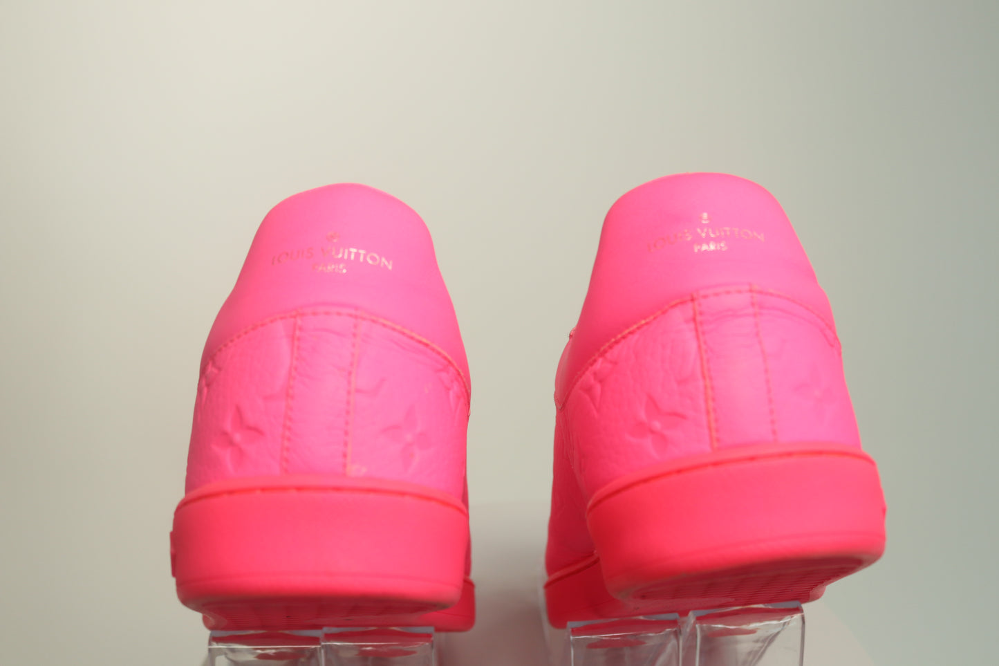 Louis Vuitton	Luxembourg Leather Sneakers