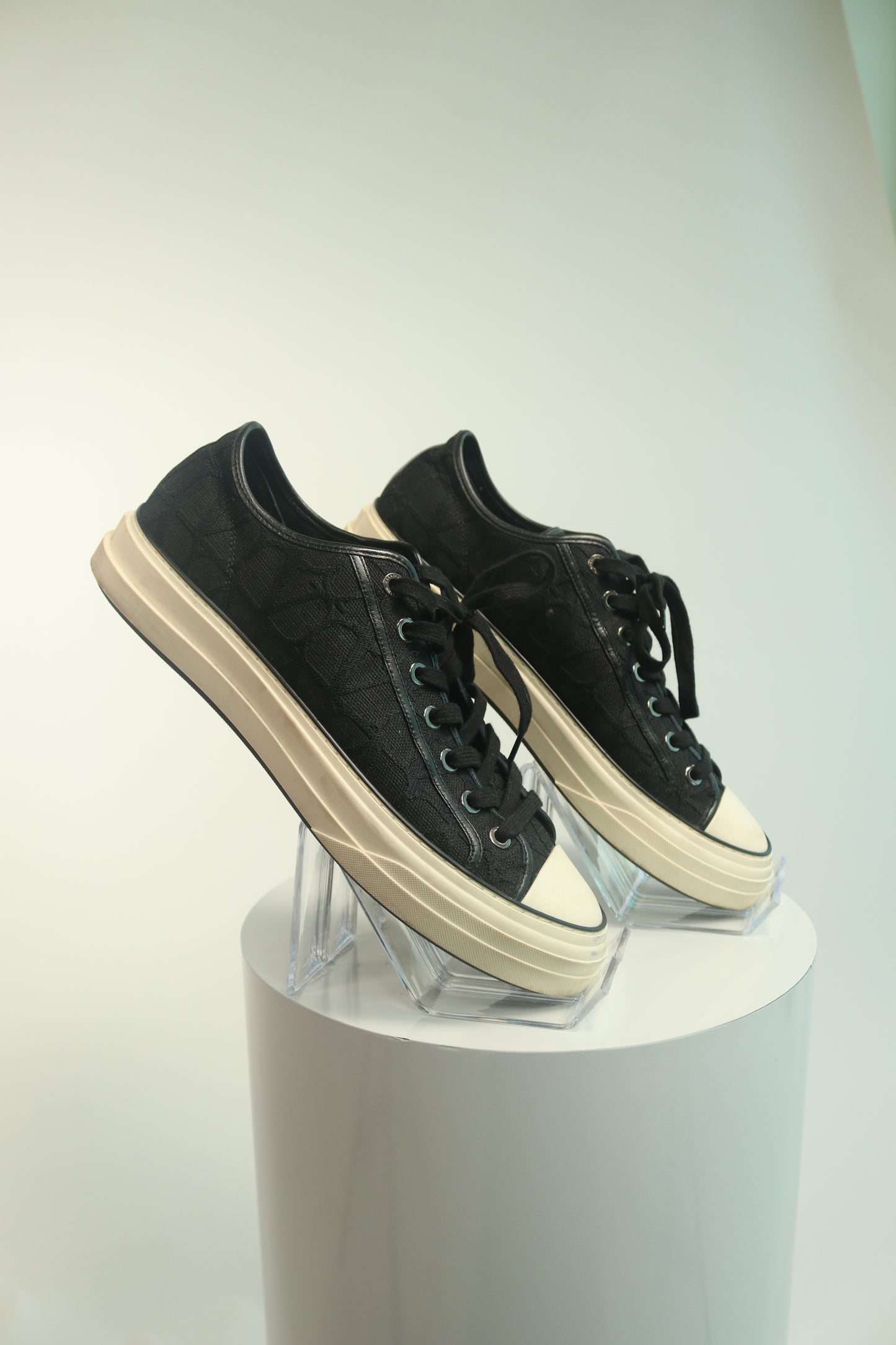 Valentino Totaloop Sneakers