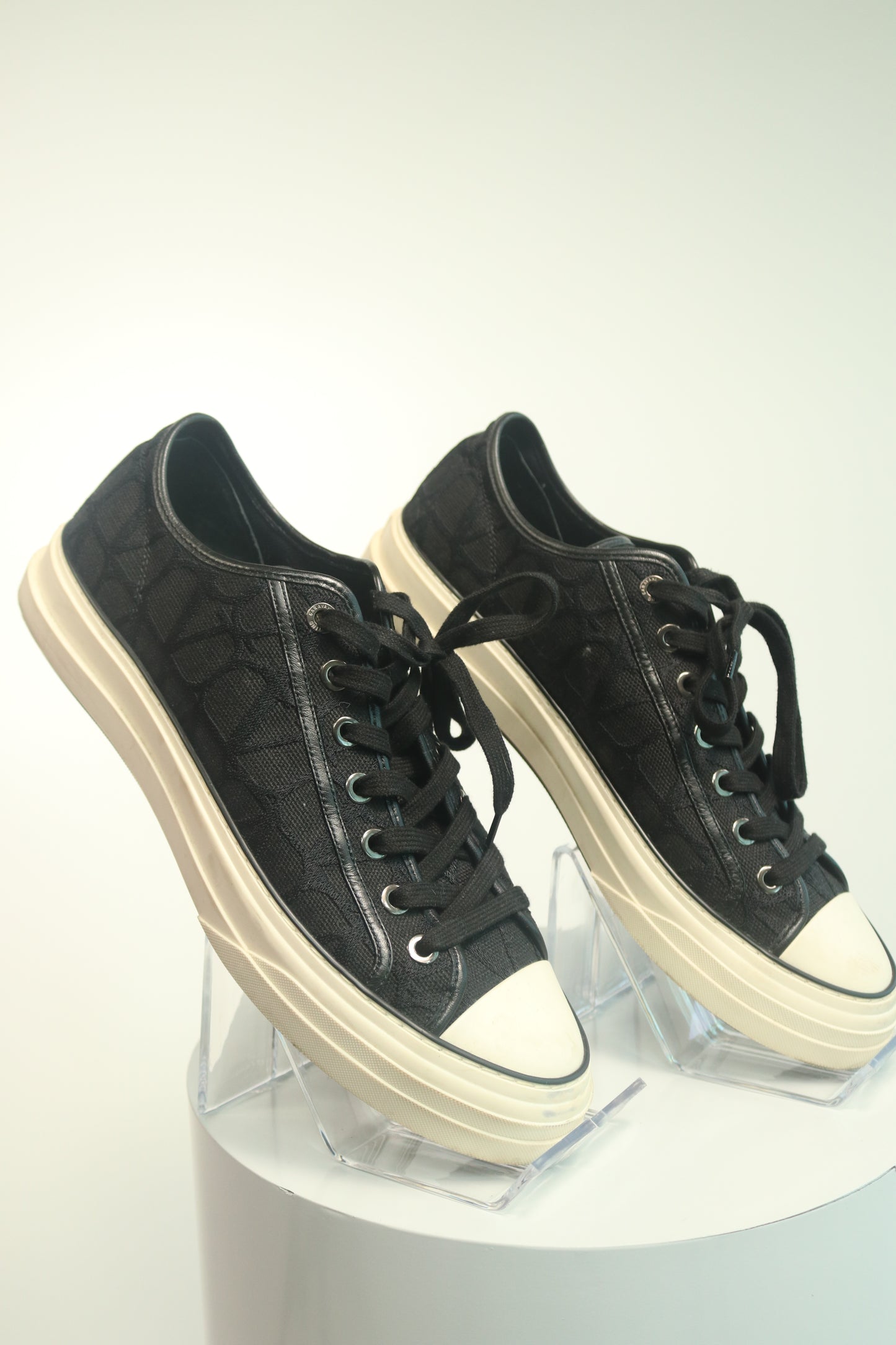 Valentino Totaloop Sneakers