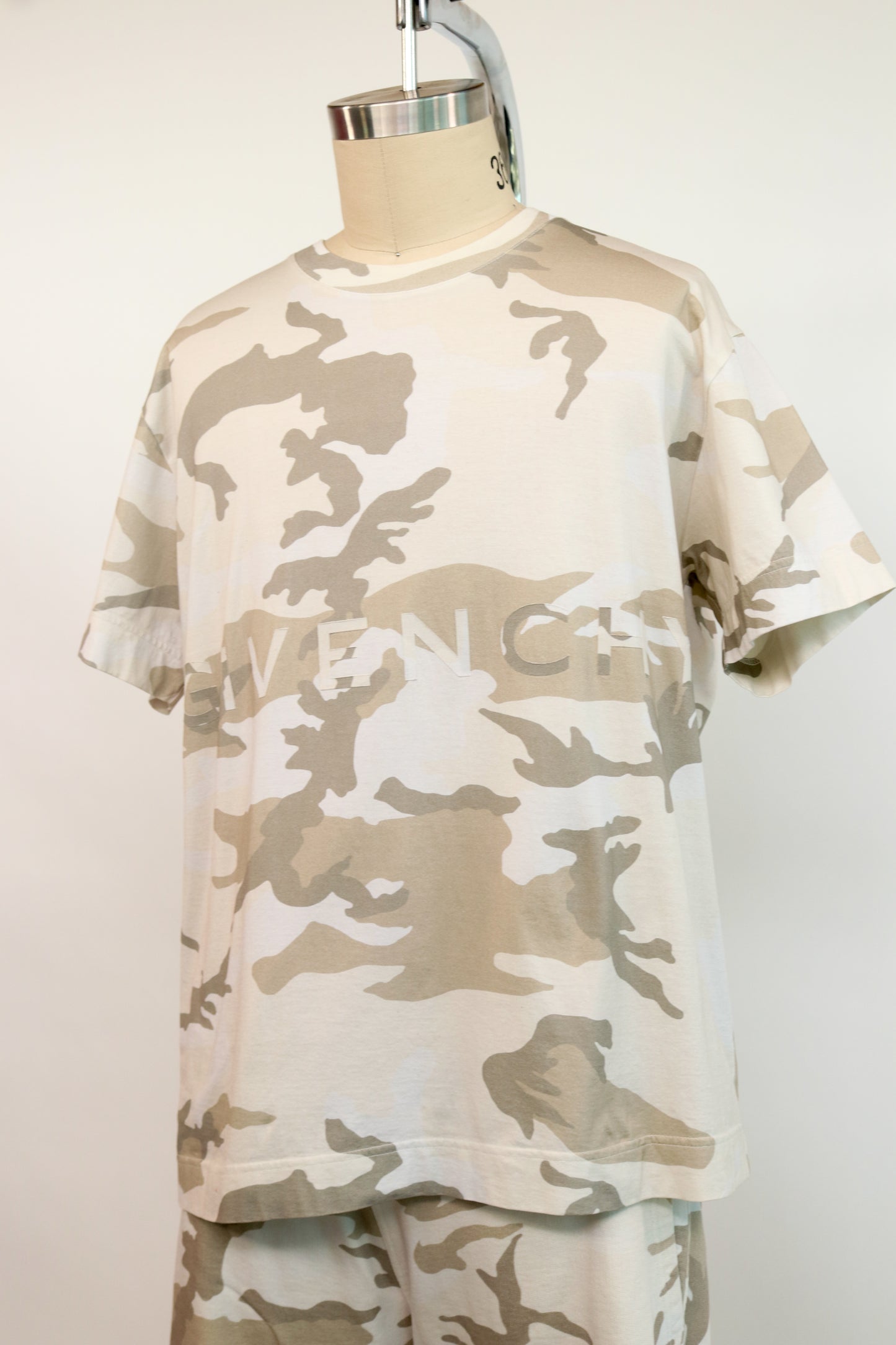 Givenchy Camo T-Shirt