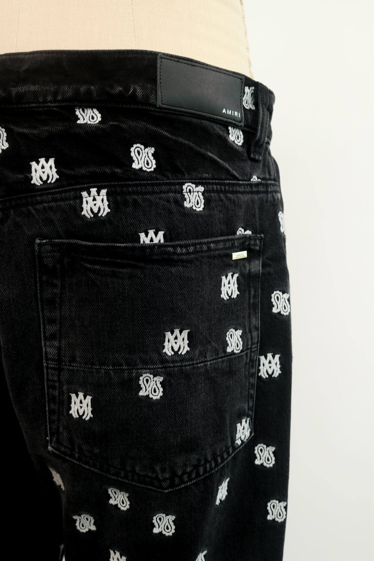 Amiri Jeans