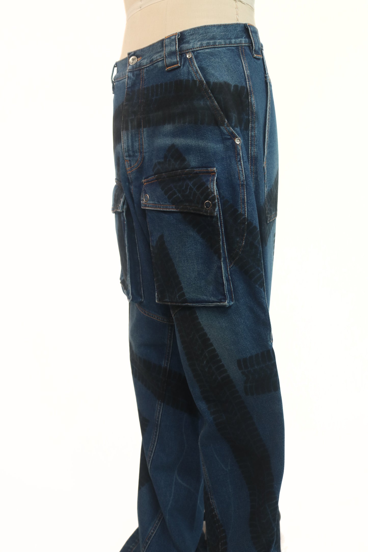 Off-White Cargo Jeans